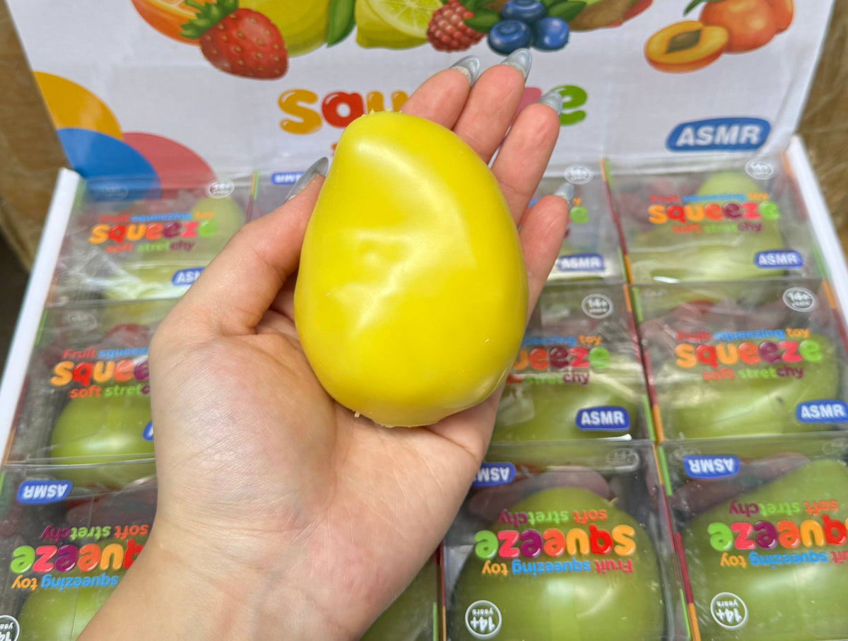 Crackling Crunchy Color Changing Mango Squishy