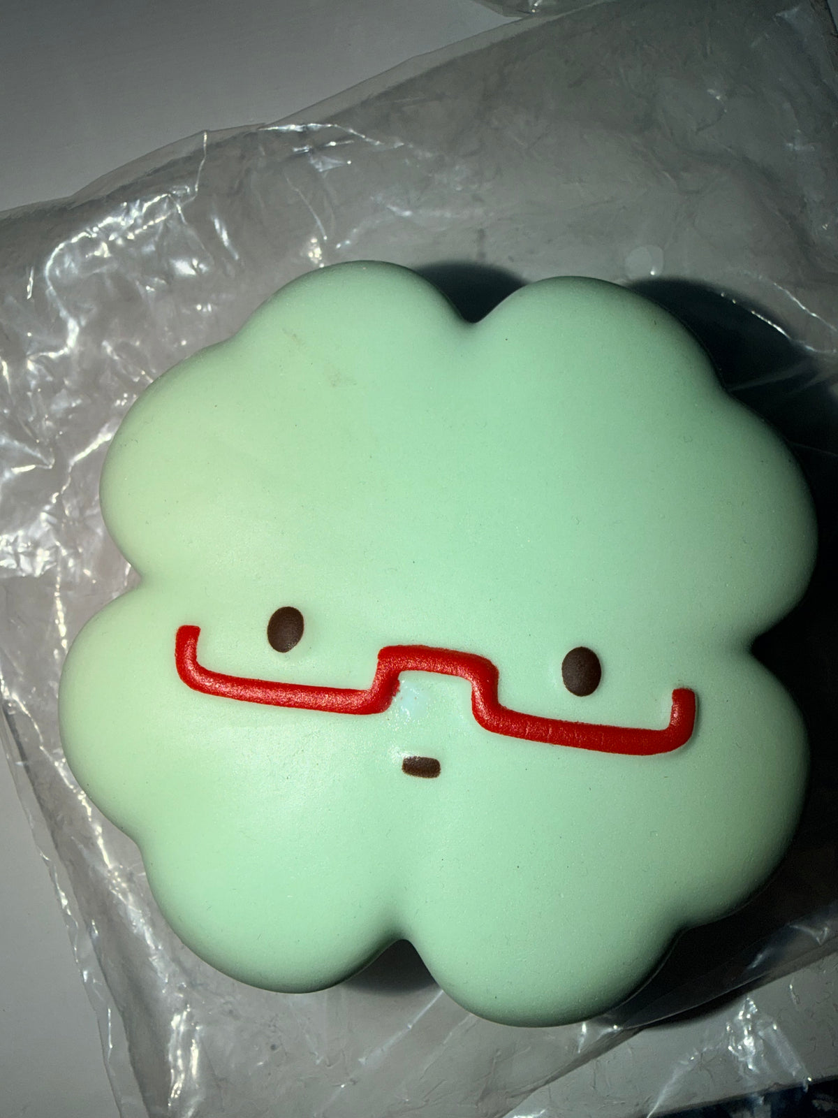Nunu Four Leaf Clover Squishy (1) - Slight Cosmetic issue