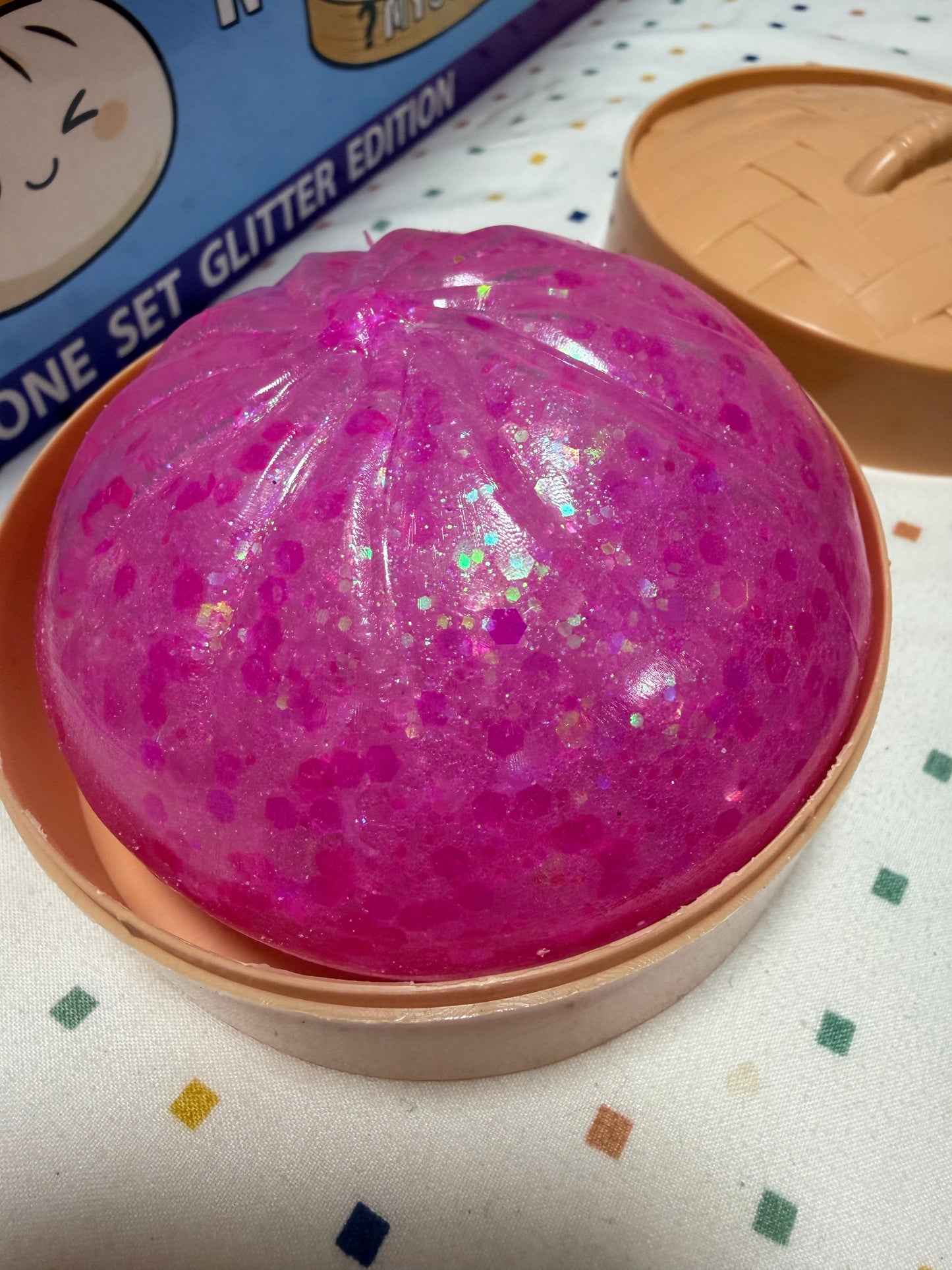 Orbee Filled Glitter Mystery Dumpling (1)